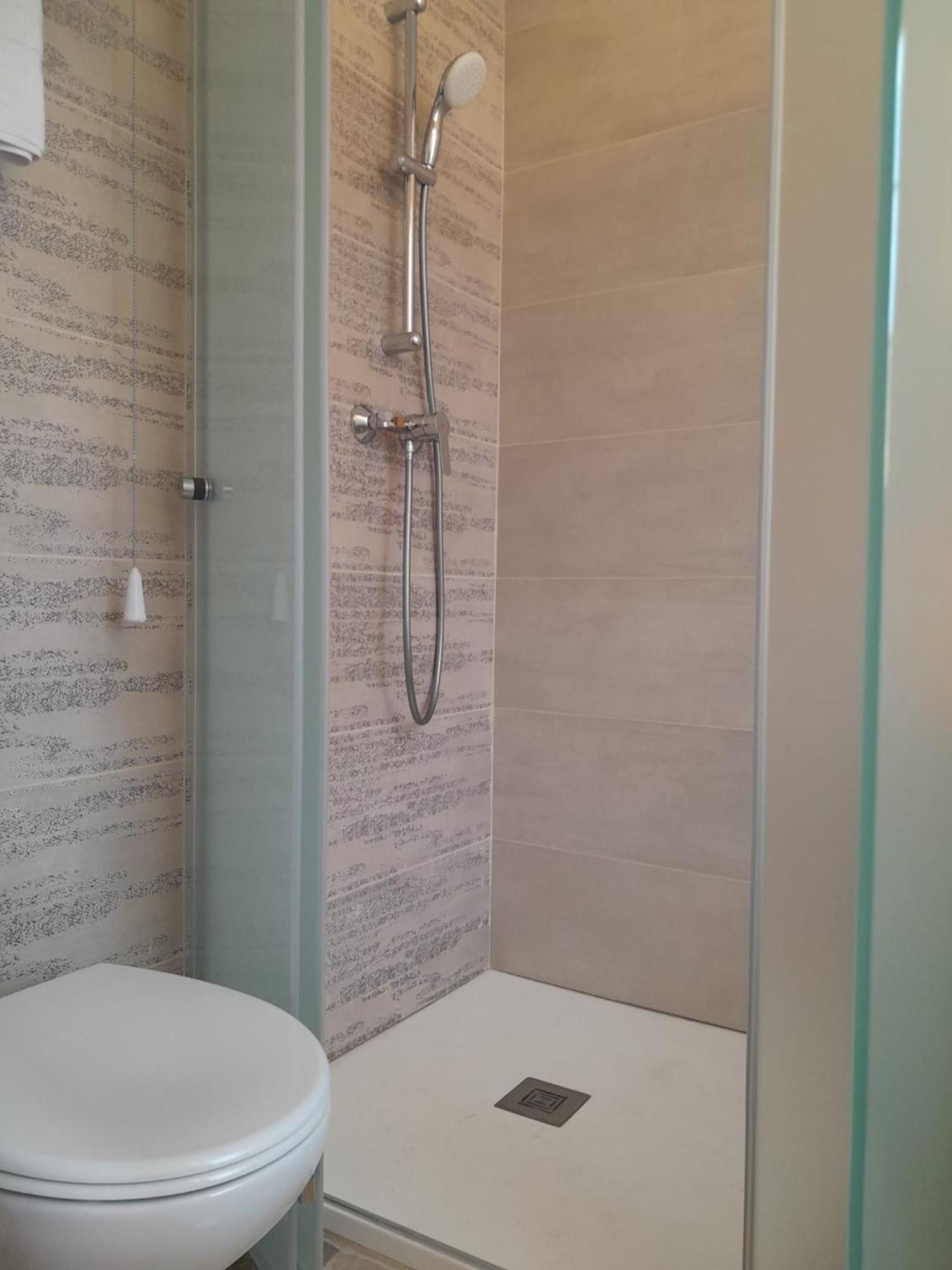 Charming Town House In Cospicua, Valperga Rooms Extérieur photo